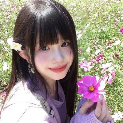 女孩罗塞玛莉